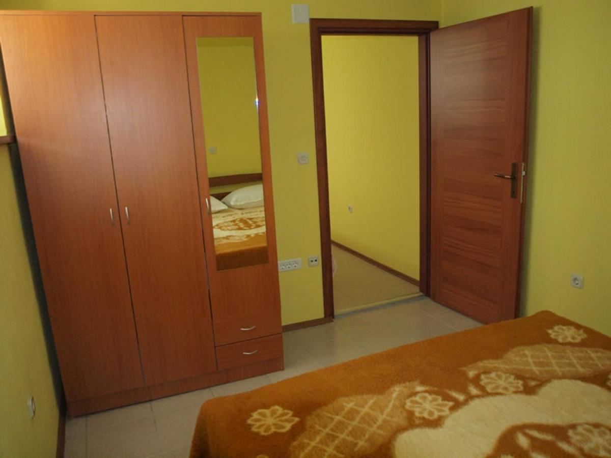 Apartments & Room Masa Starigrad Paklenica Cameră foto
